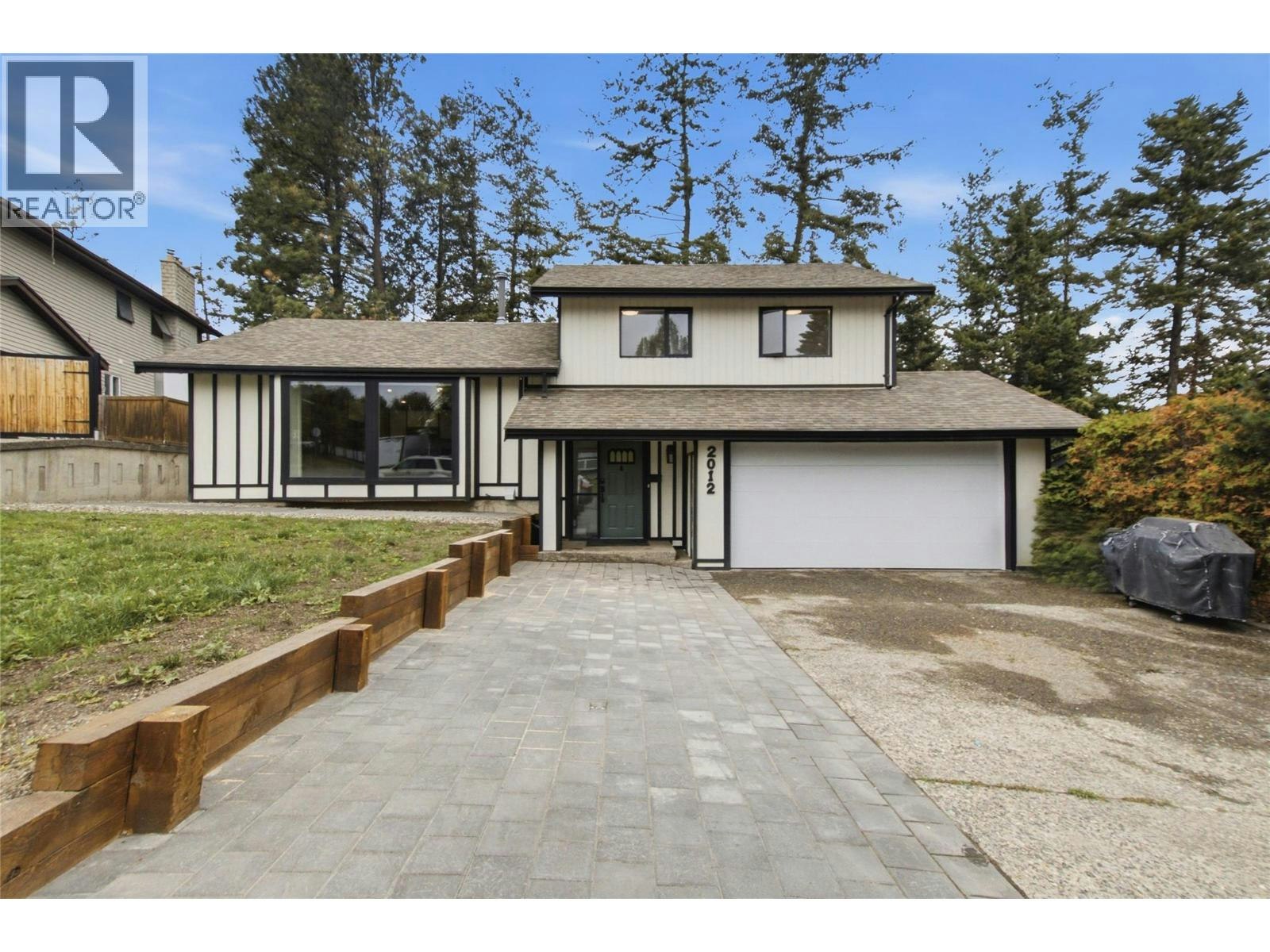 2012 Sifton Avenue, Kamloops, BC, V1S 1A9