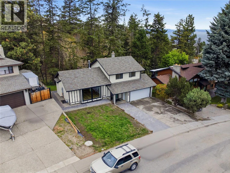 2012 Sifton Avenue, Kamloops, BC, V1S 1A9 - 11