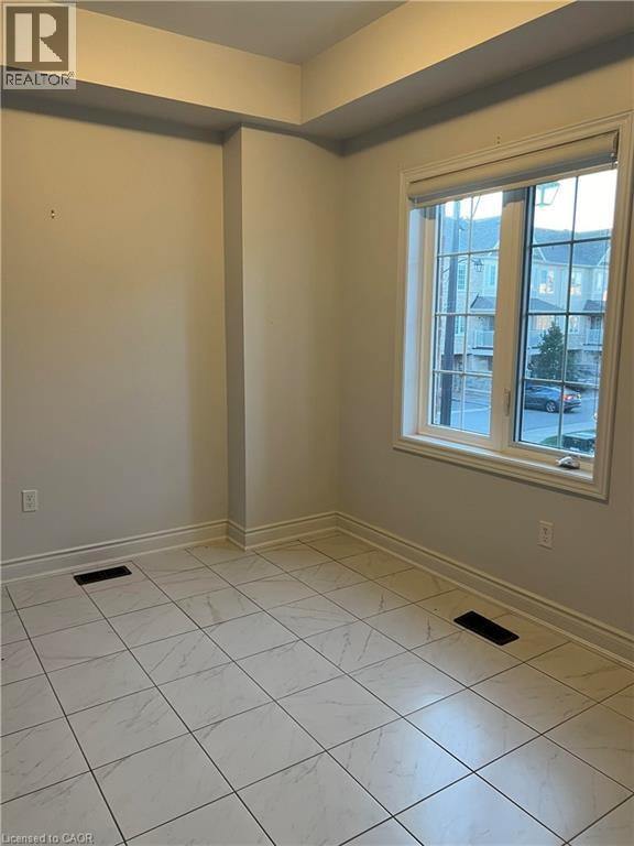57-88 Decorso Drive, Guelph, ON, N1L 0A9 - 4