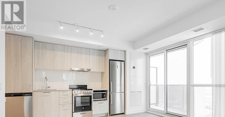 2011-195 Commerce Street, Vaughan, ON, L4K 5Z7 - 10