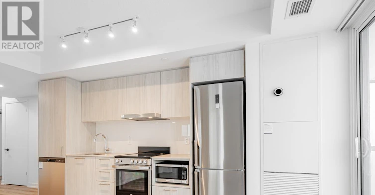 2011-195 Commerce Street, Vaughan, ON, L4K 5Z7 - 14