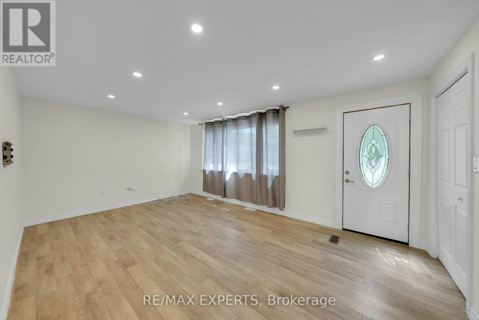 MAIN-92 Tupper Street W, New Tecumseth, ON, L9R 1E4 - 6