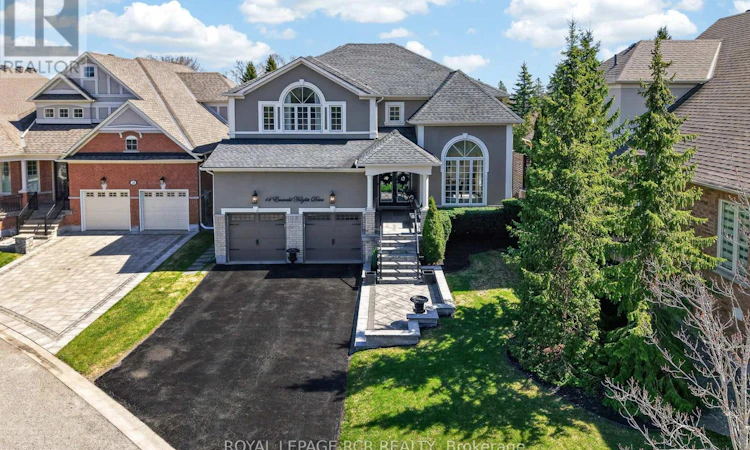 14 Emerald Heights Drive