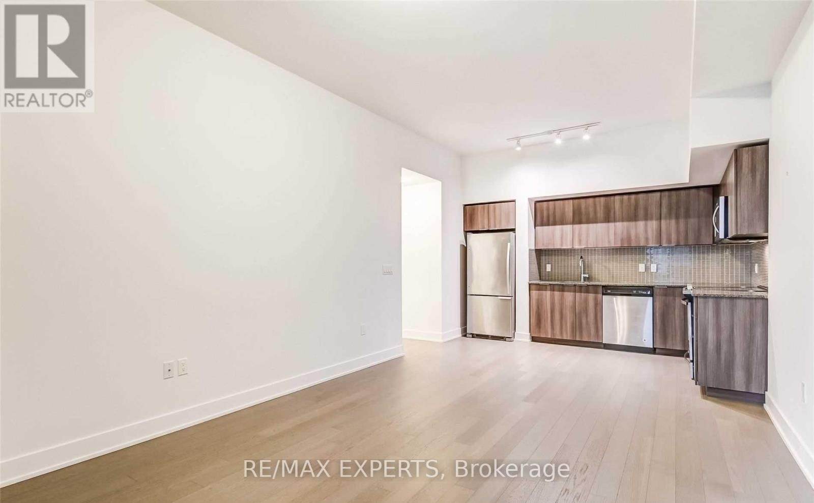 450-20 Shore Breeze Drive, Toronto, ON, M8V 0C7 - 18