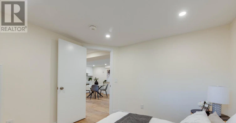 BASEMENT-8 Clearview Heights, Toronto, ON, M6M 1Z9 - 12