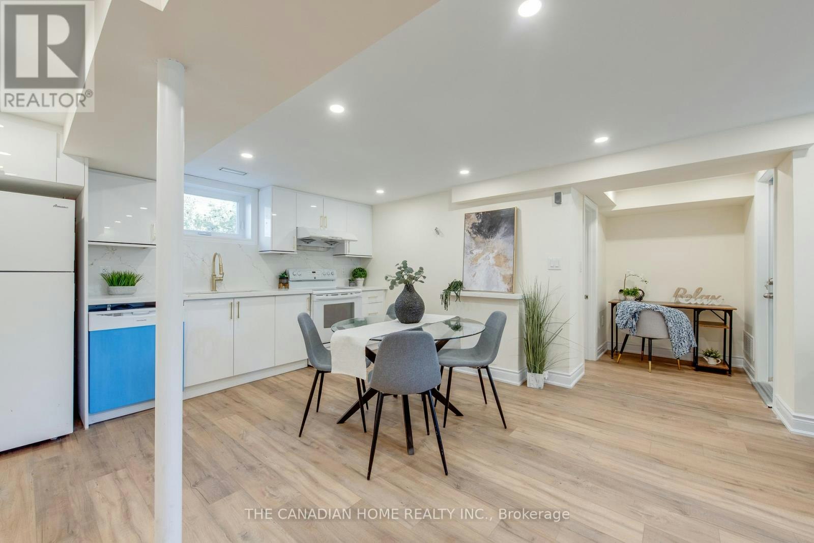 BASEMENT-8 Clearview Heights, Toronto, ON, M6M 1Z9 - 10