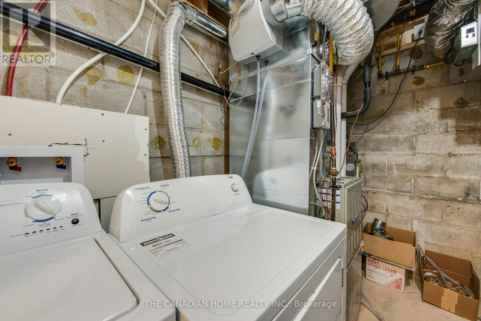 BASEMENT-8 Clearview Heights, Toronto, ON, M6M 1Z9 - 16