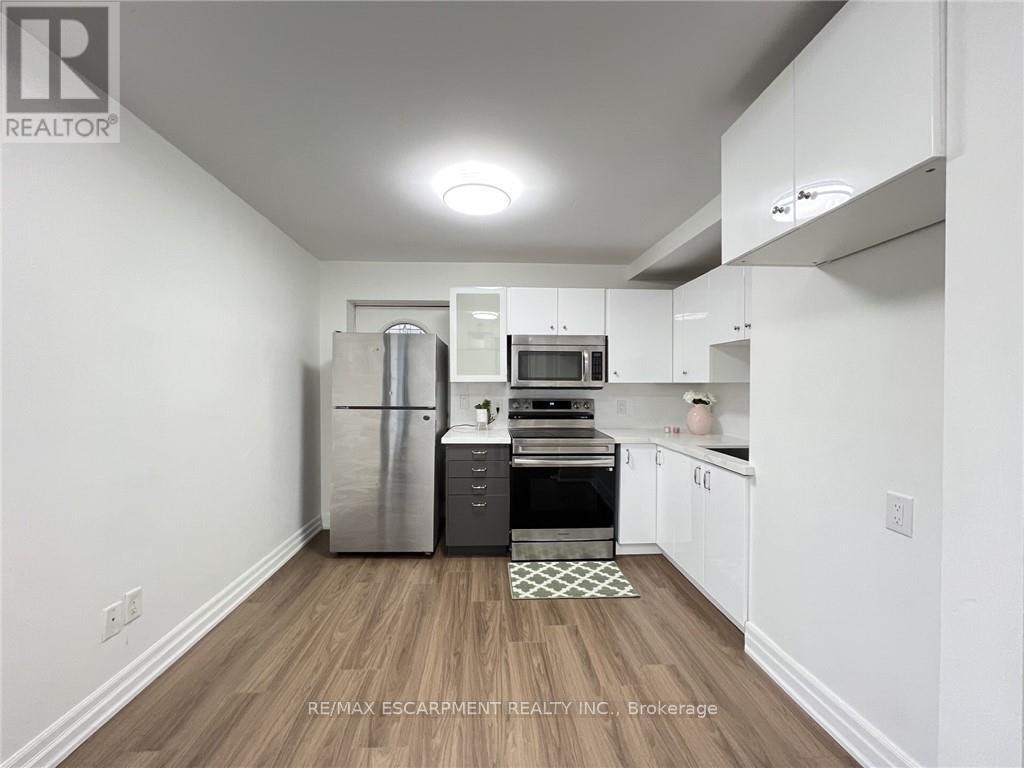 UPPER-1164 Cannon Street E, Hamilton, ON, L8L 2K1 - 4