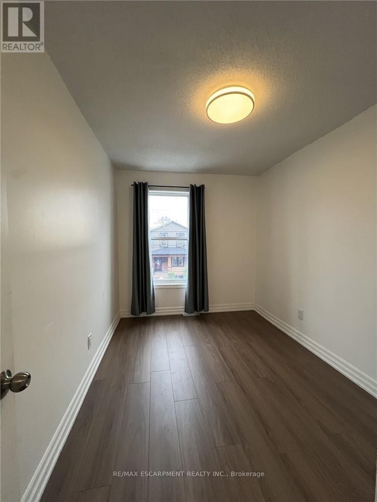 UPPER-1164 Cannon Street E, Hamilton, ON, L8L 2K1 - 9