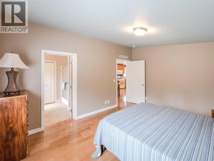 7-8300 Gallagher Lk Frontage Road, Osoyoos, BC, V0H 1T2 - 25