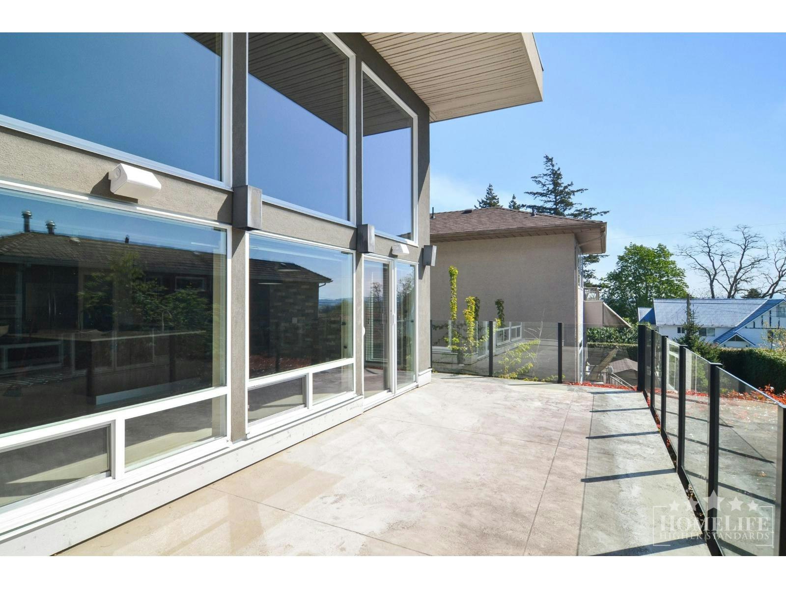 House-15728 Buena Vista Avenue, Surrey, BC, V4B 1Z7 - 25