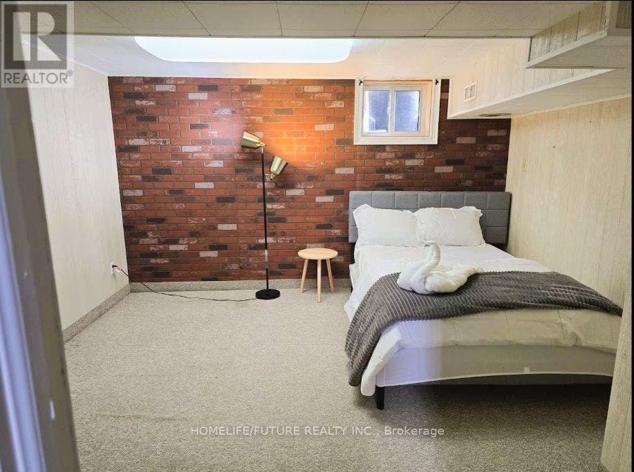 7 Stonehenge Crescent, Toronto, ON, M1G 2P5 - 12