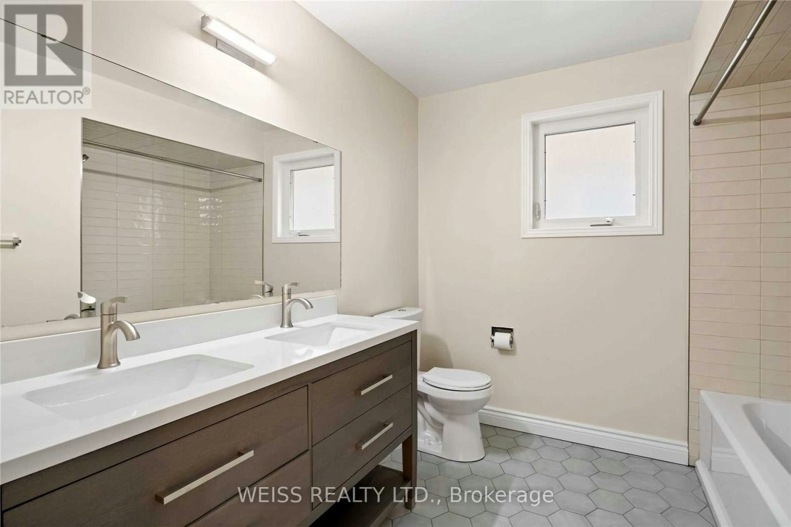 122 Torii Street, Vaughan, ON, L4L 5L5 - 13