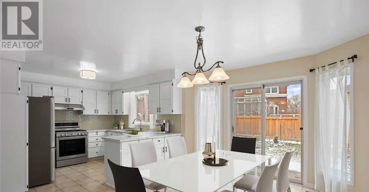122 Torii Street, Vaughan, ON, L4L 5L5 - 7