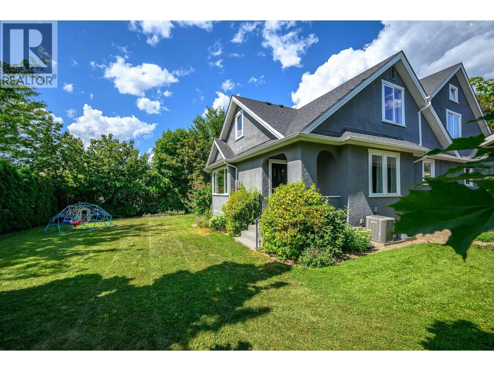 2501 30 Avenue, Vernon, BC, V1T 1Y4