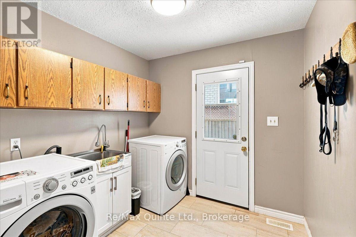 12 Brimley Court, Belleville, ON, K8N 5L5 - 15