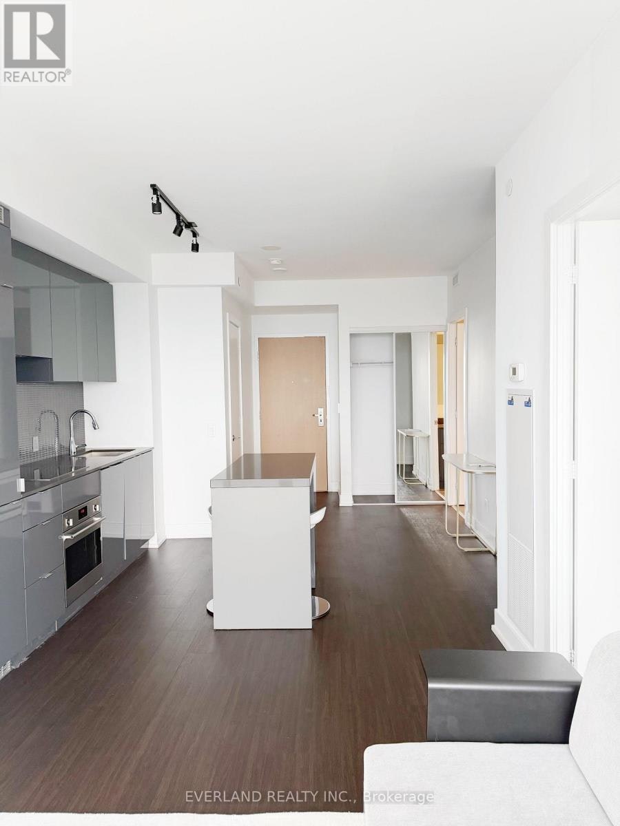 5706-7 Grenville Street, Toronto, ON, M4Y 0E9 - 7