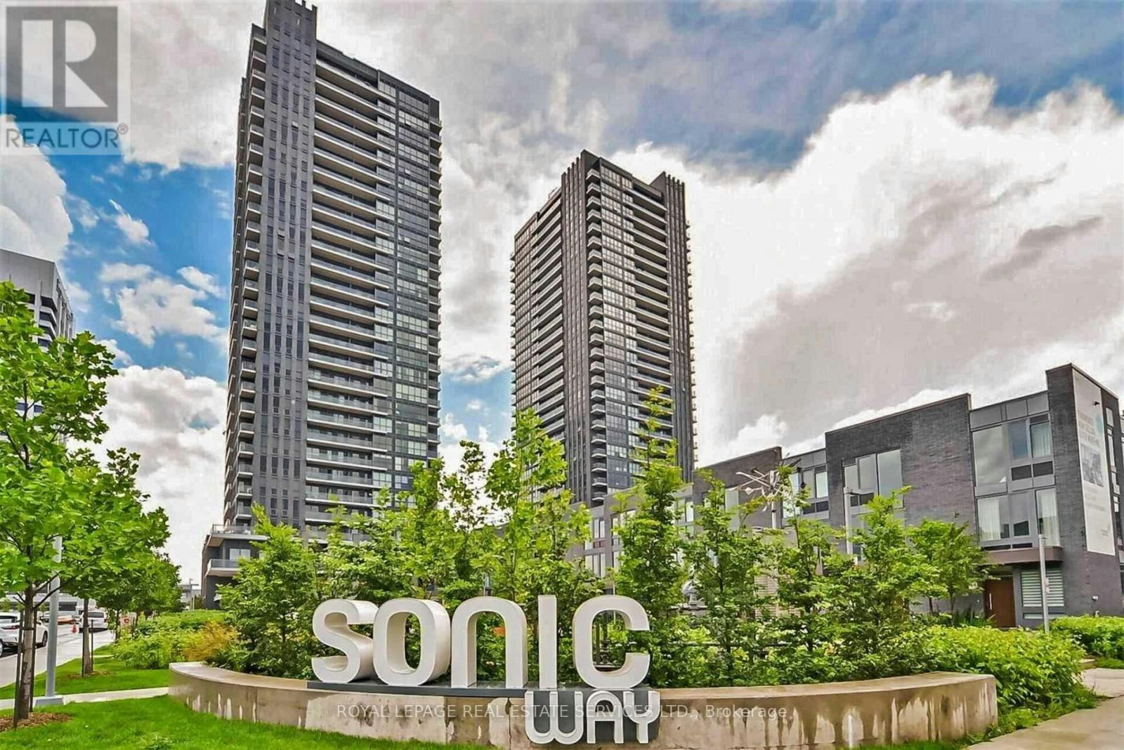 101-2 Sonic Way, Toronto, ON, M3C 0P2