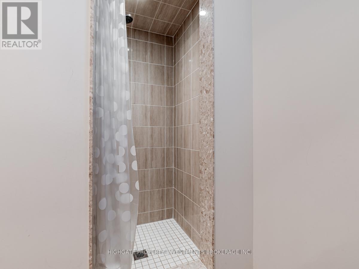 BSMT-1055 Purus Path, Pickering, ON, L1V 2P8 - 18