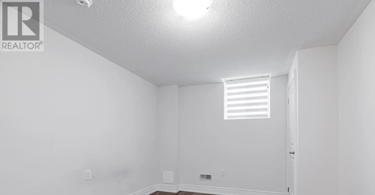 BSMT-1055 Purus Path, Pickering, ON, L1V 2P8 - 20