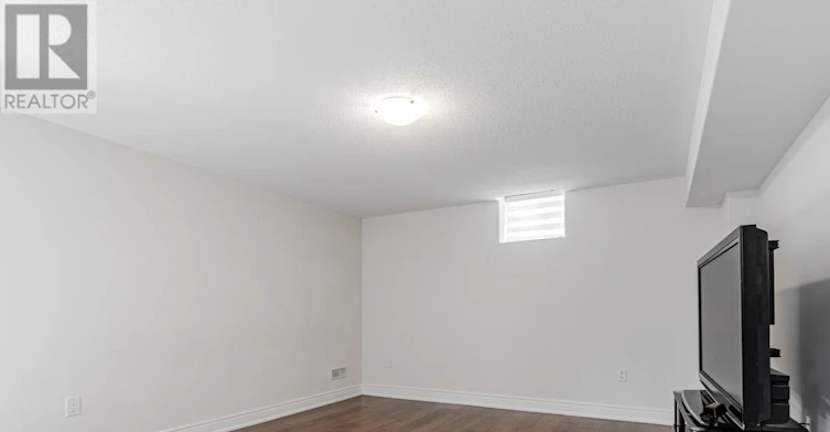 BSMT-1055 Purus Path, Pickering, ON, L1V 2P8 - 13
