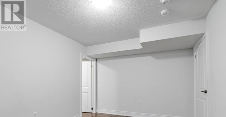 BSMT-1055 Purus Path, Pickering, ON, L1V 2P8 - 21