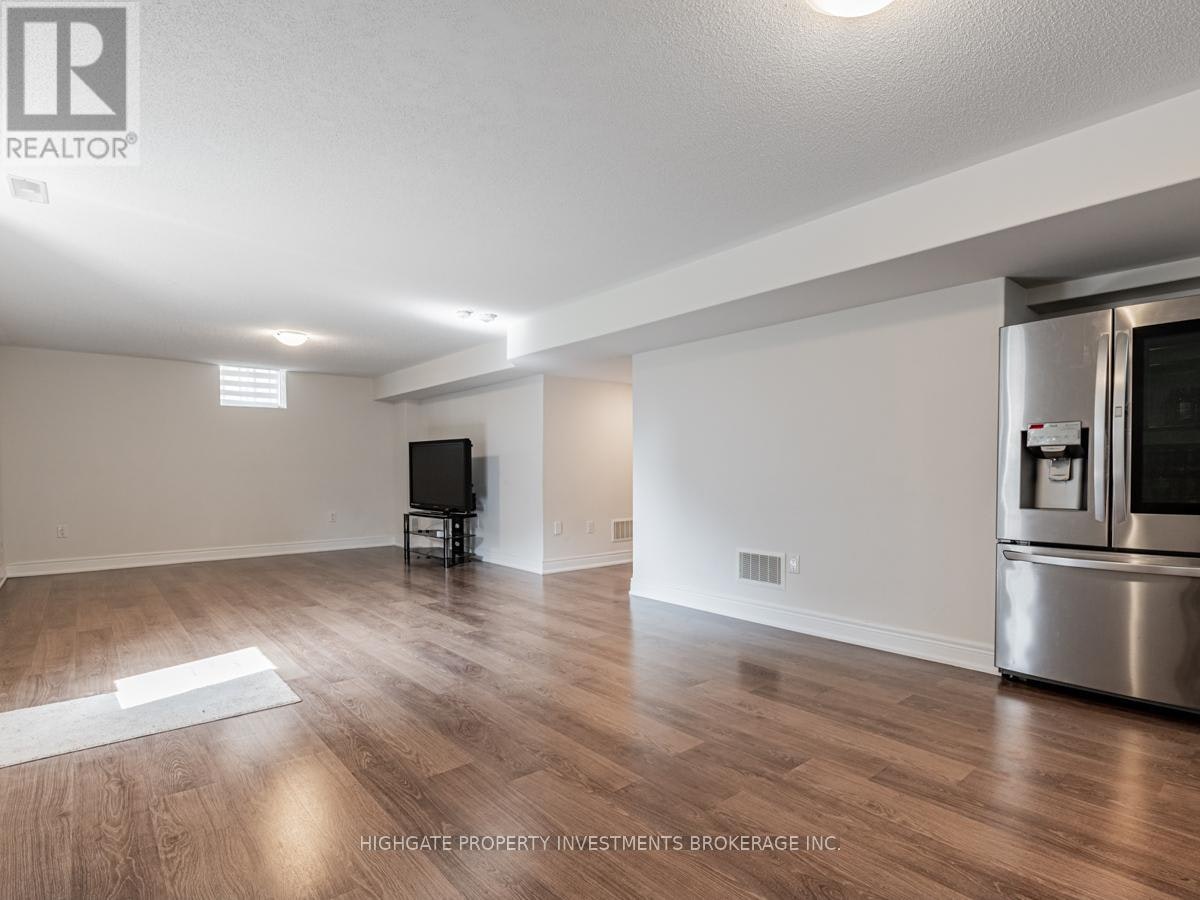 BSMT-1055 Purus Path, Pickering, ON, L1V 2P8 - 10