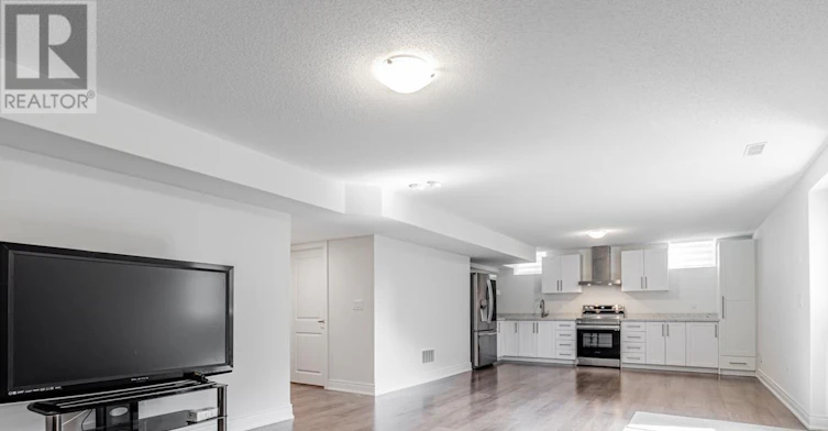 BSMT-1055 Purus Path, Pickering, ON, L1V 2P8 - 15