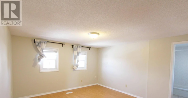 80 Hadden Crescent, Barrie, ON, L4M 6G7 - 13