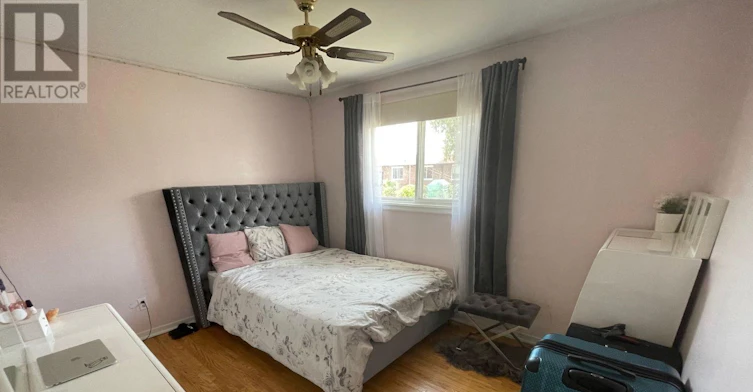 3443 Chipley Crescent, Mississauga, ON, L4T 2E3 - 6