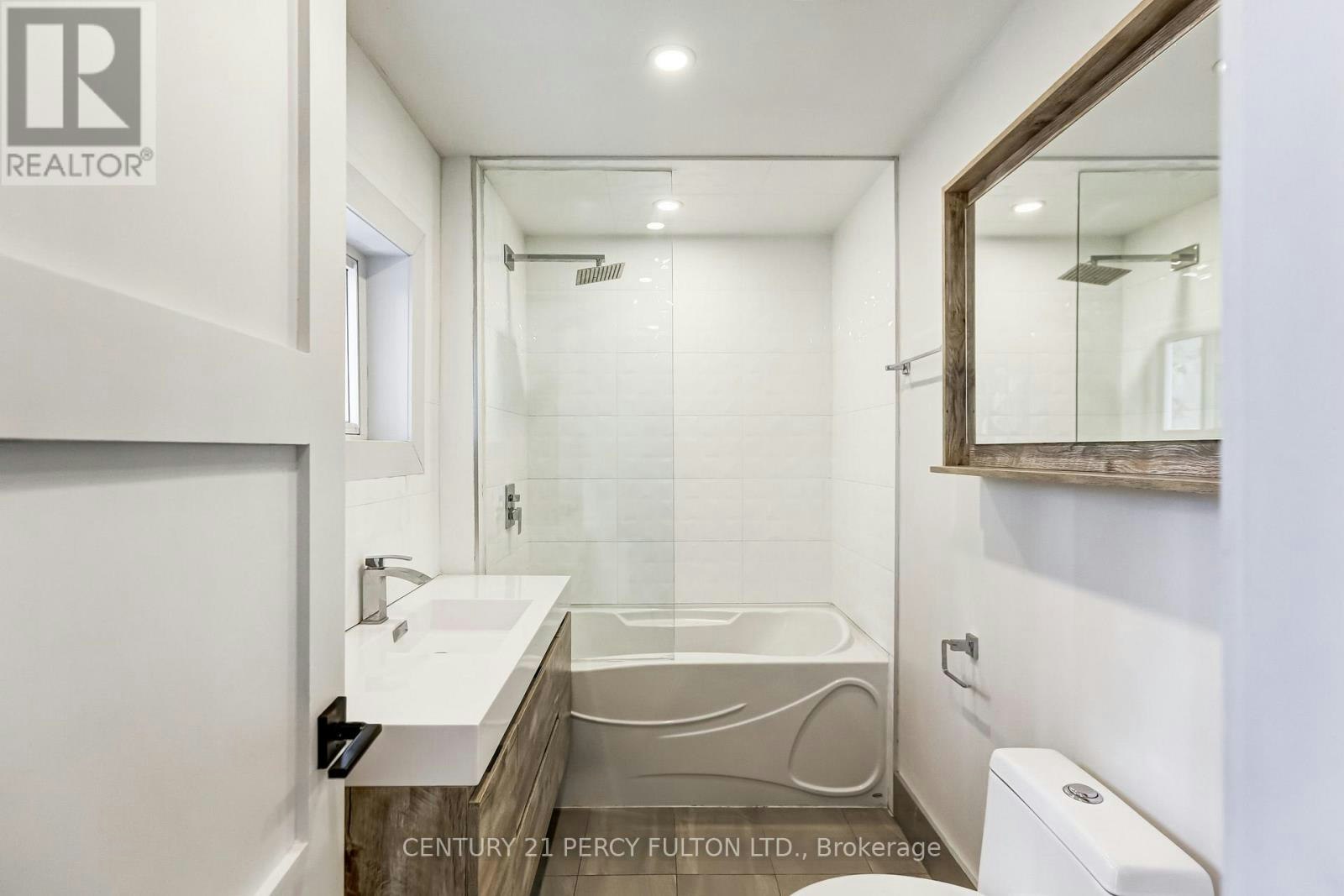 MAIN FLOOR 1-1989 Davenport Road, Toronto, ON, M6N 1C5 - 12