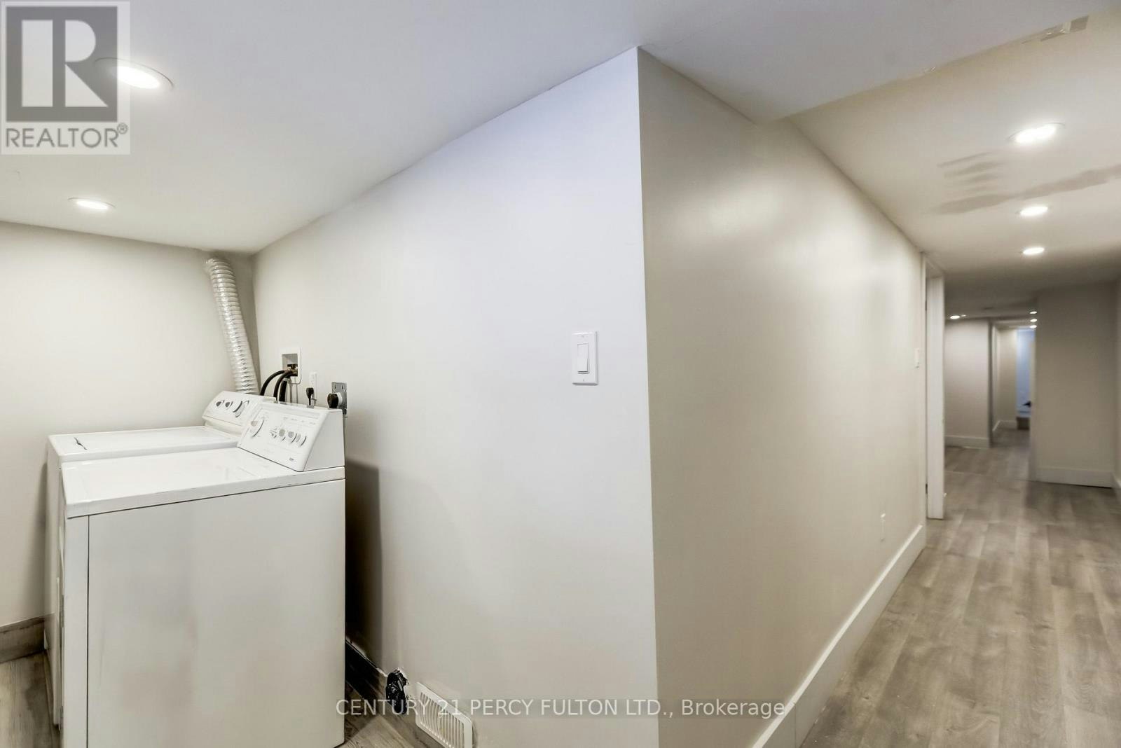 MAIN FLOOR 1-1989 Davenport Road, Toronto, ON, M6N 1C5 - 17