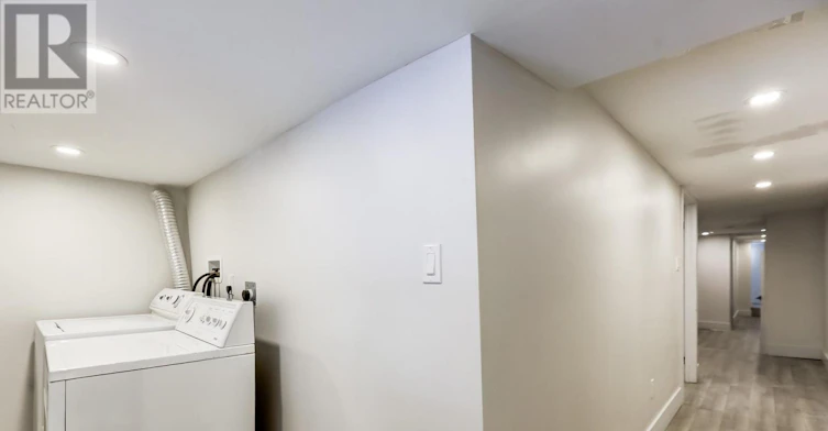 MAIN FLOOR 1-1989 Davenport Road, Toronto, ON, M6N 1C5 - 17
