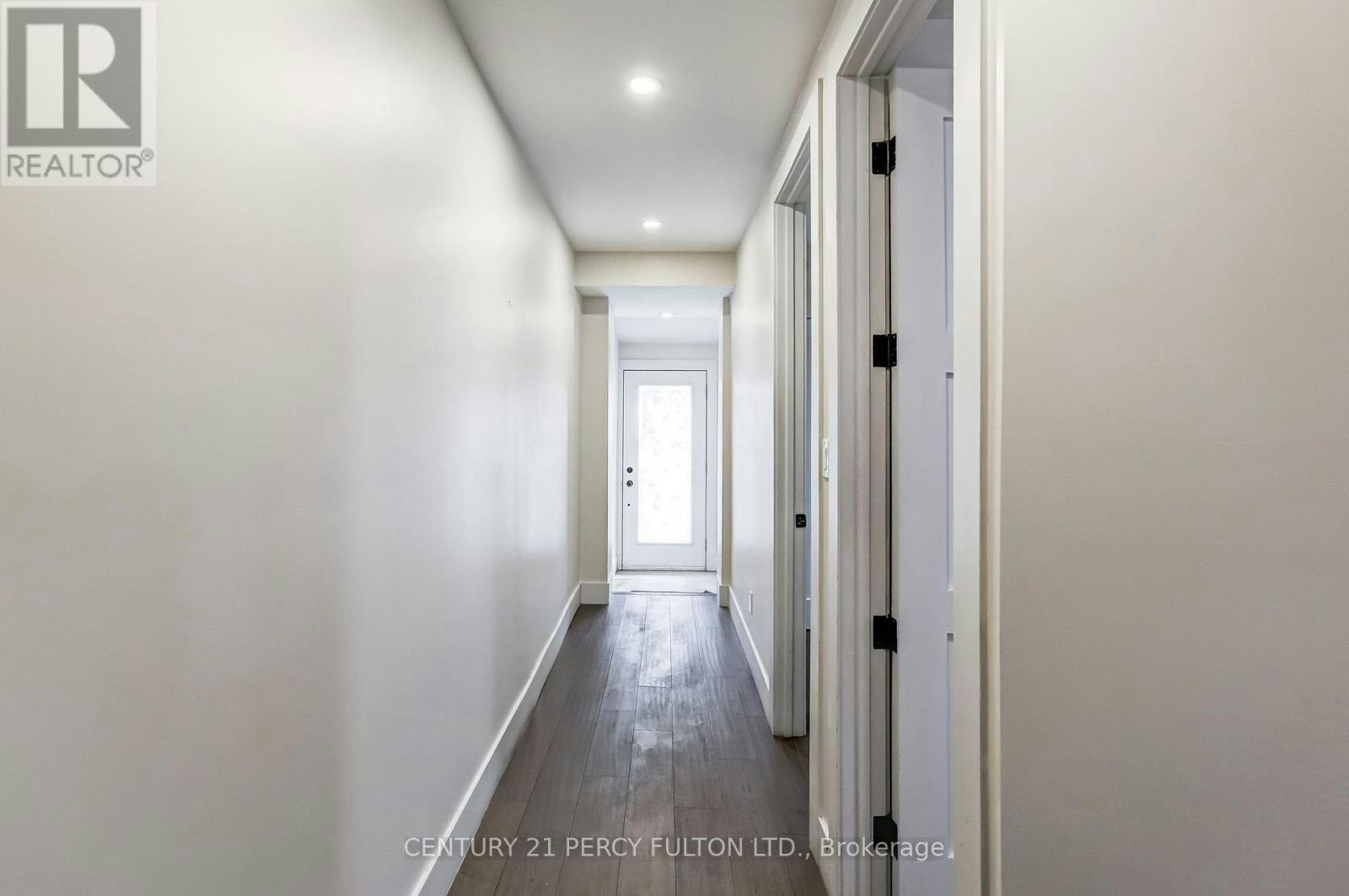 MAIN FLOOR 1-1989 Davenport Road, Toronto, ON, M6N 1C5 - 9