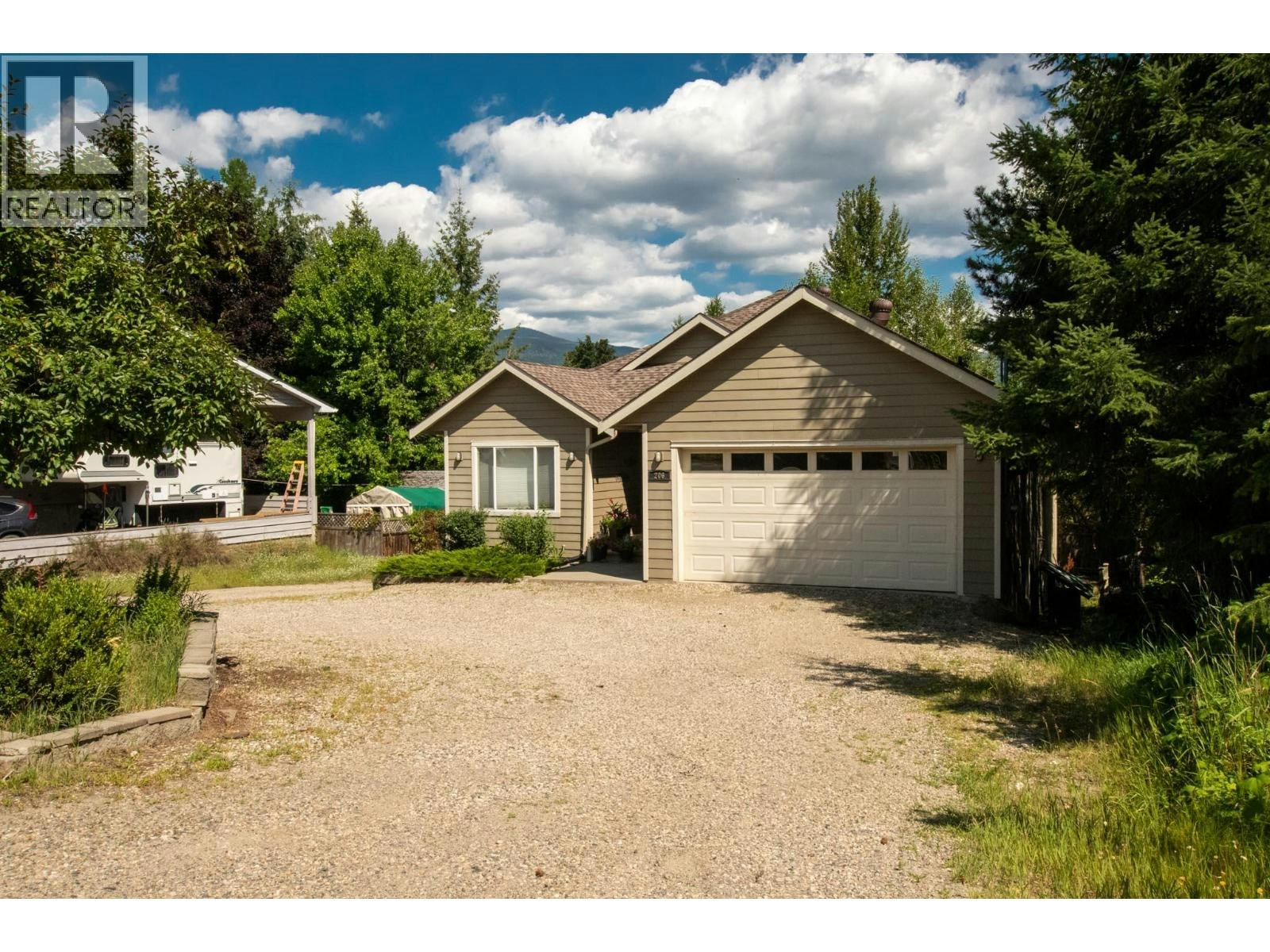 206 Murtle Road, Clearwater, BC, V0E 1N1