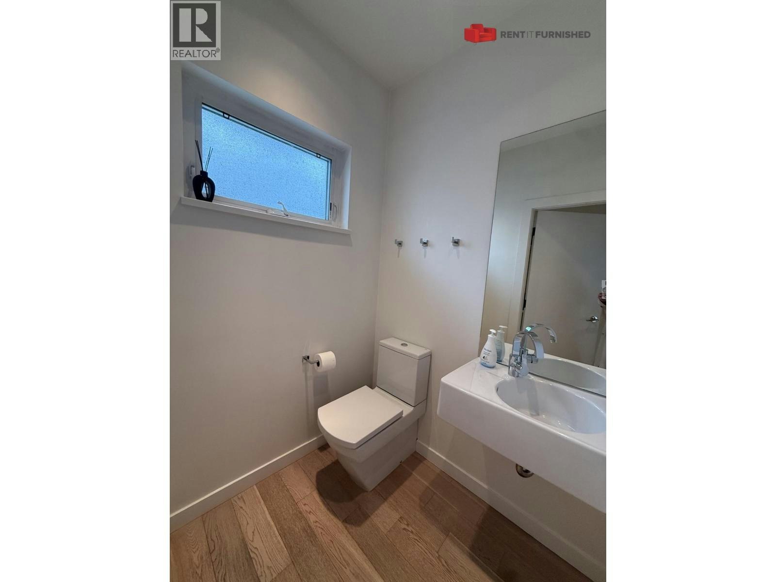 626 Alexander Street, Vancouver, BC, V6A 1C9 - 16
