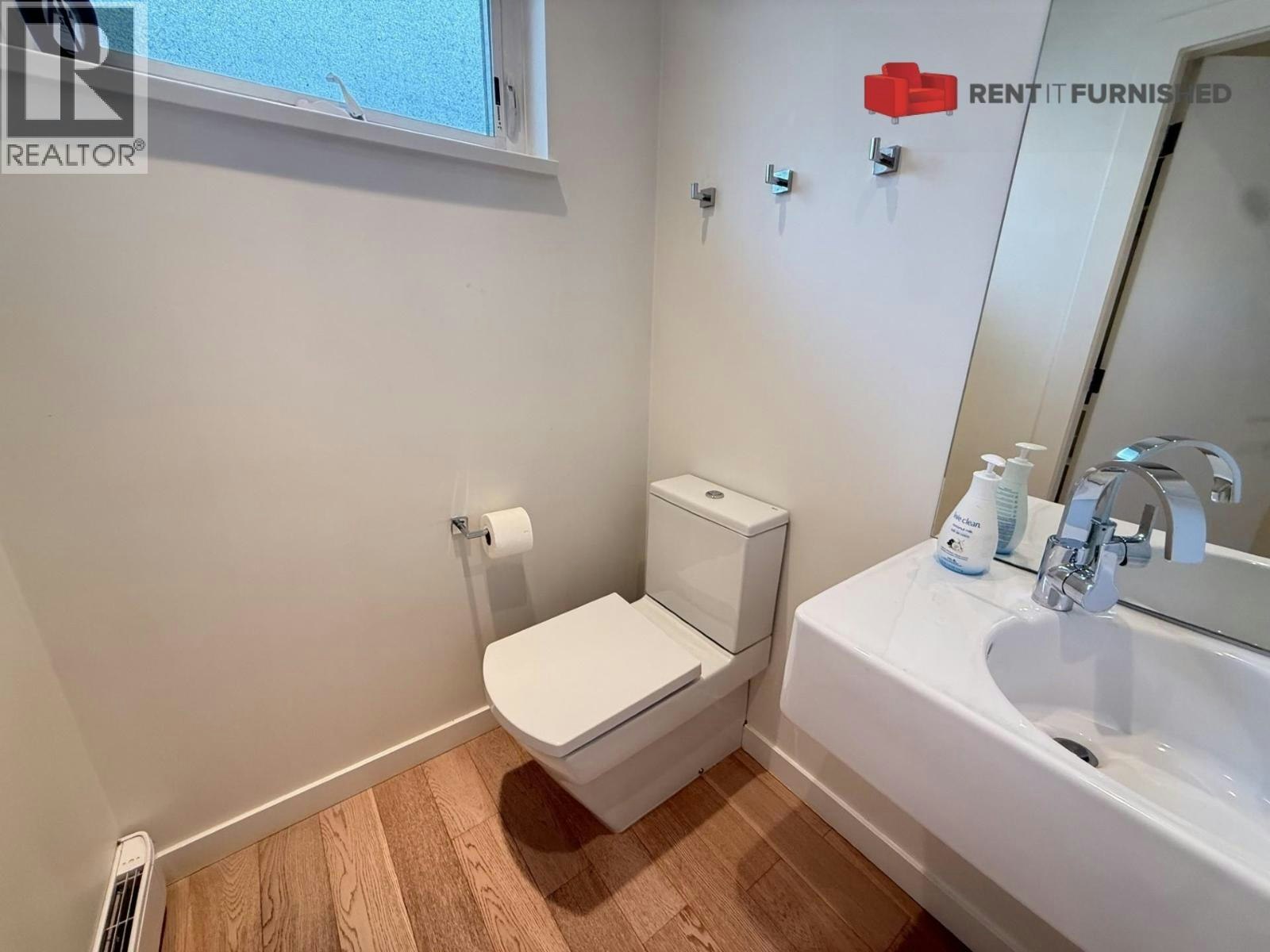 626 Alexander Street, Vancouver, BC, V6A 1C9 - 17