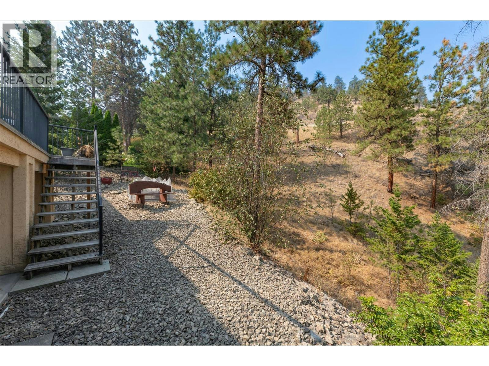 2296 Lillooet Crescent, Kelowna, BC, V1V 1T1 - 55