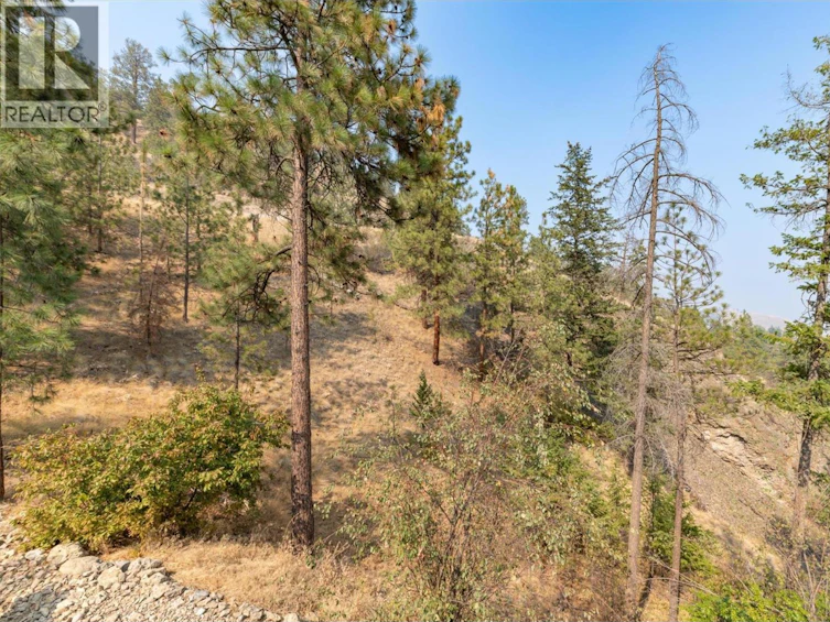 2296 Lillooet Crescent, Kelowna, BC, V1V 1T1 - 24