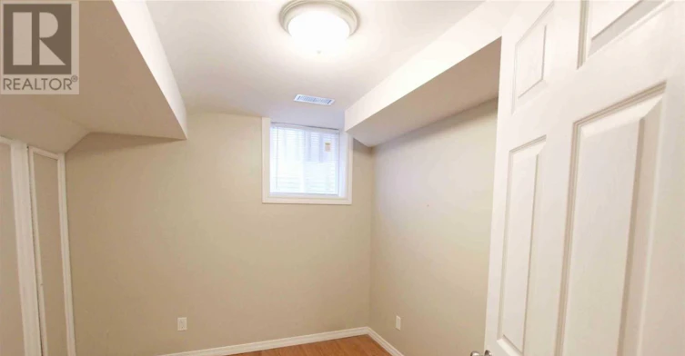 LOWER-80 Hadden Crescent, Barrie, ON, L4M 6G7 - 7