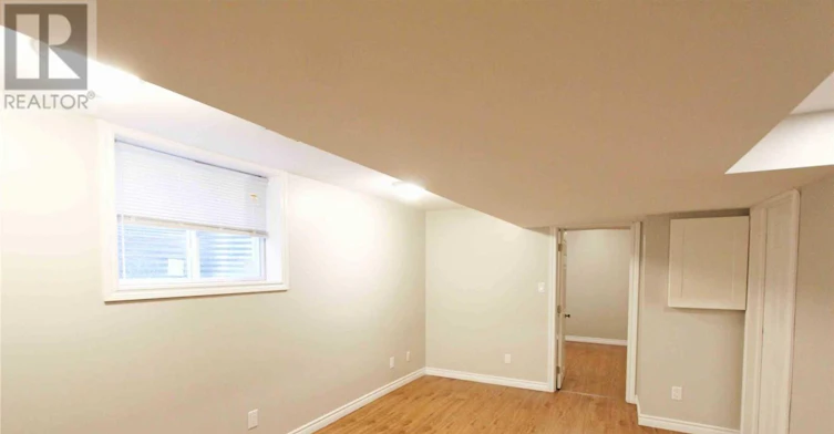 LOWER-80 Hadden Crescent, Barrie, ON, L4M 6G7 - 2