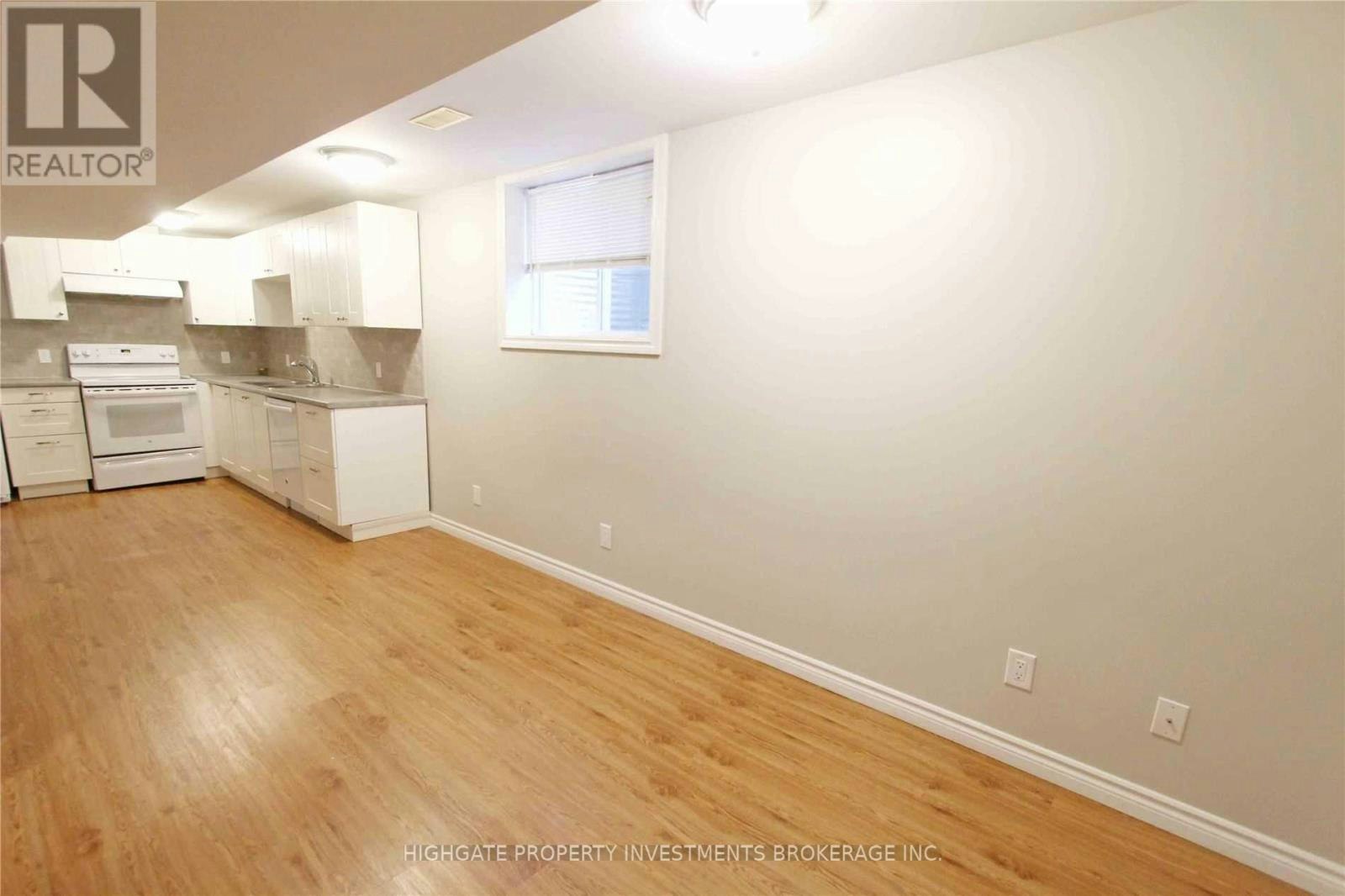 LOWER-80 Hadden Crescent, Barrie, ON, L4M 6G7 - 3