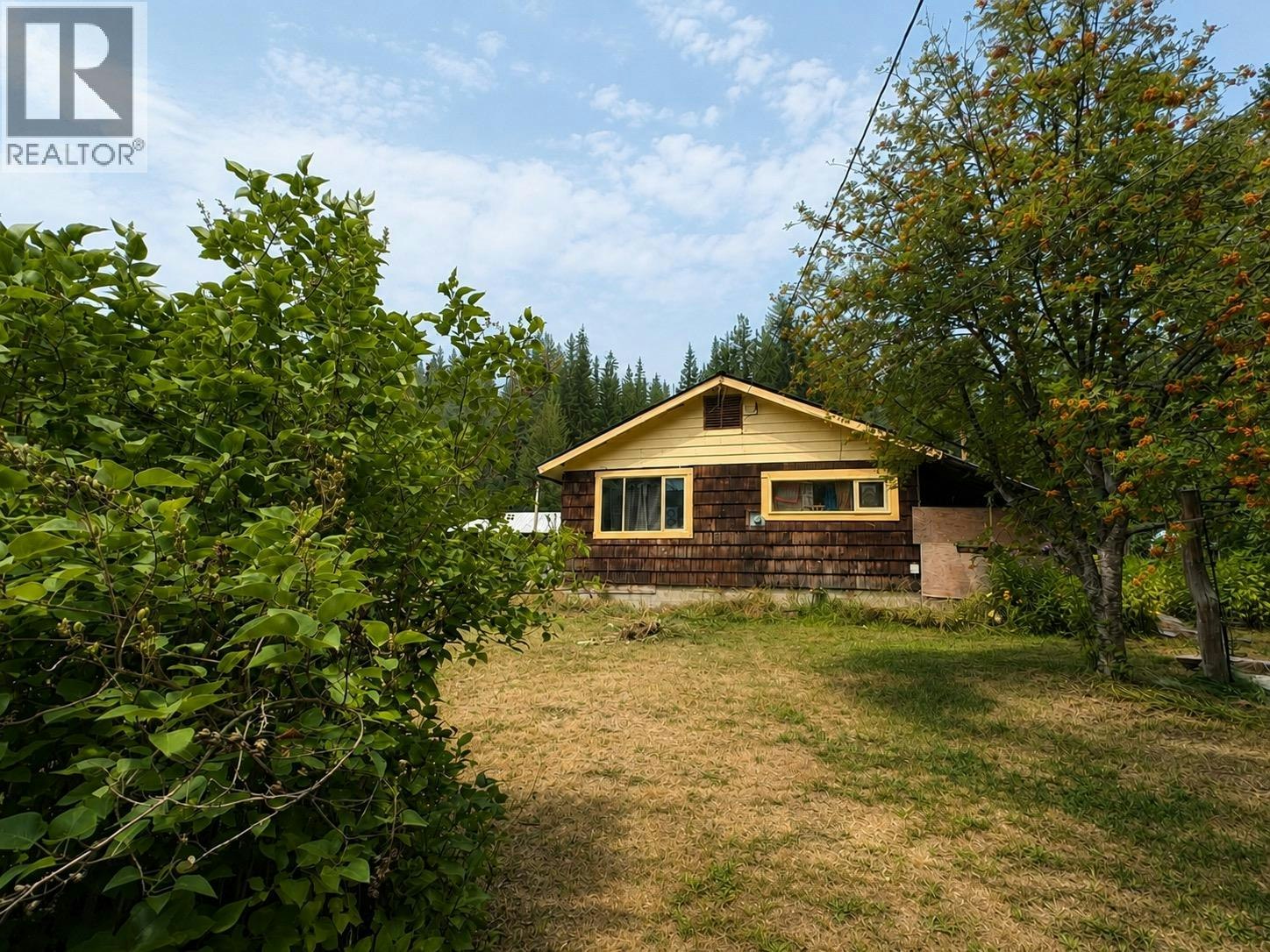 3233 Mabel Lake Road, Enderby, BC, V4Y 4L4