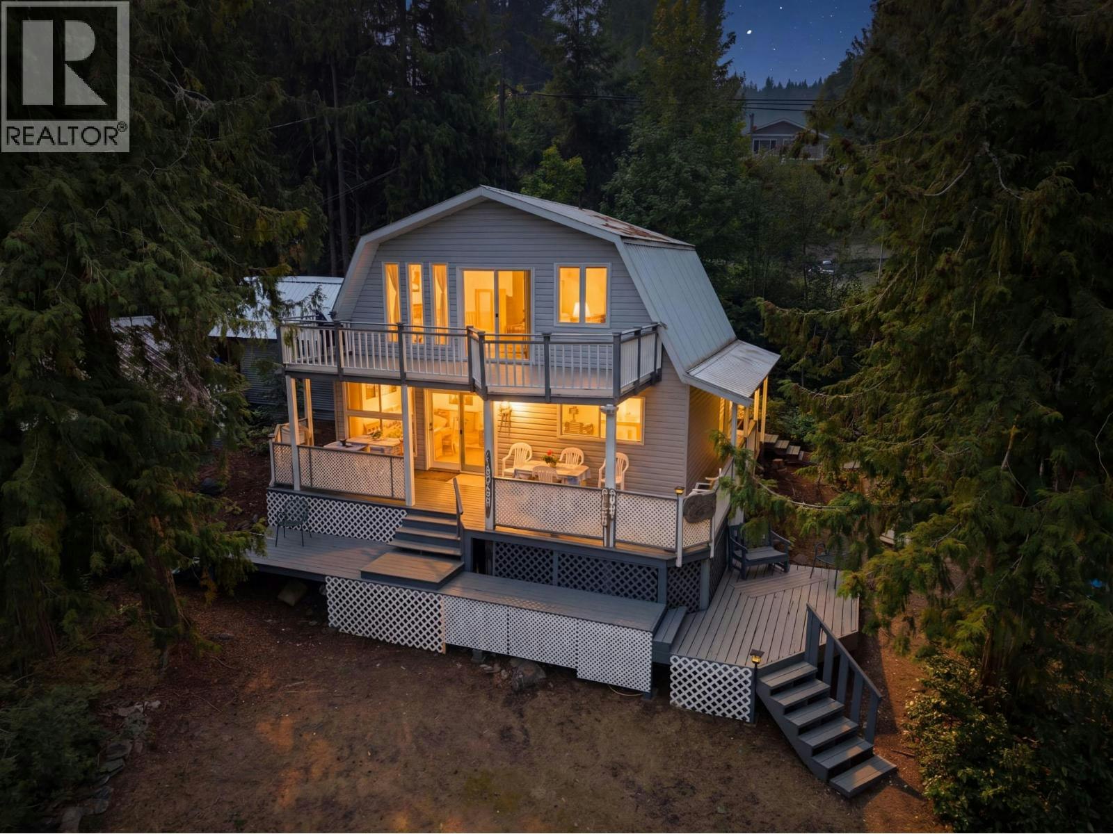 1810 Archibald Road, Sorrento, BC, V0E 2W1