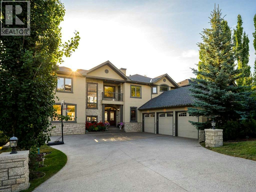 3221 77 Street SW, Calgary, AB, T3H 5M1
