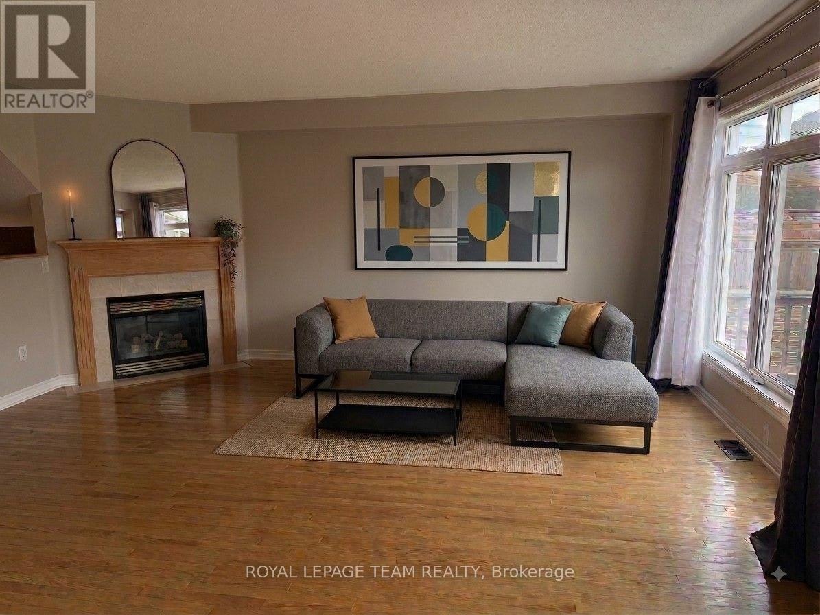 5535 Doctor Leach Drive, Manotick, ON, K4M 1L6 - 3