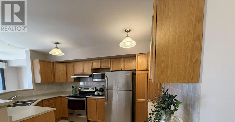 5535 Doctor Leach Drive, Manotick, ON, K4M 1L6 - 5