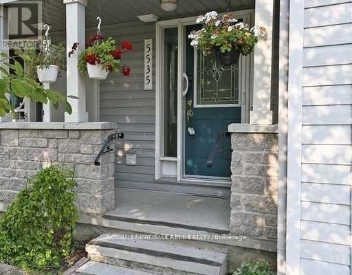 5535 Doctor Leach Drive, Manotick, ON, K4M 1L6 - 2
