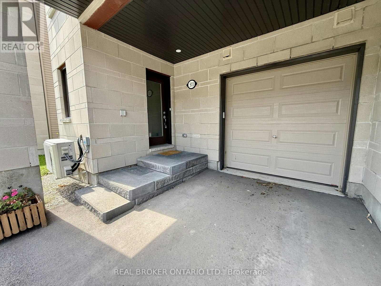 511 Stadacone Row, Ottawa, ON, K4A 1J8 - 2