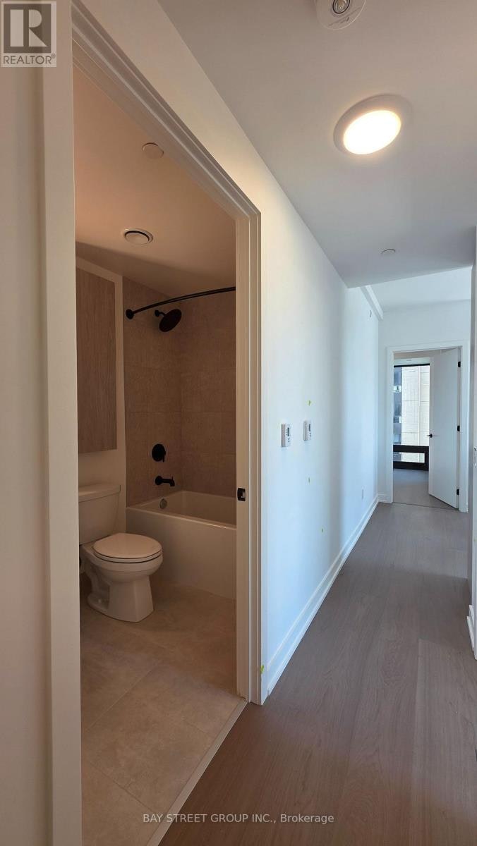 1106-91 Montclair Avenue, Toronto, ON, M5P 0B1 - 4